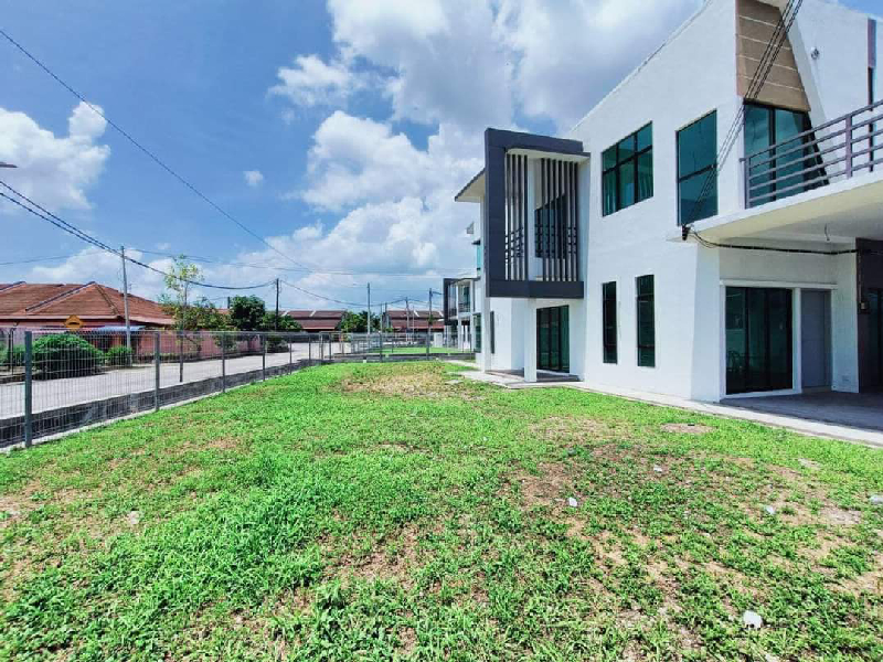 *TAMAN JAYA GADING RESIDENCES KUANTAN* DOUBLE STOREY TERRACE - photo 3