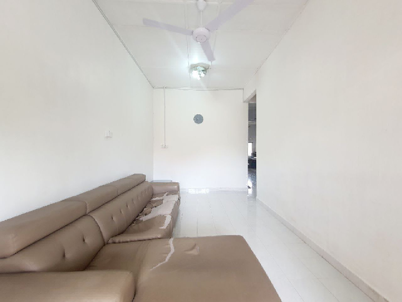 CORNER LOT FACING MASJID UBUDIAH - TERES SETINGKAT TAMAN AISHAH SEBERANG BALOK KUANTAN - photo 8