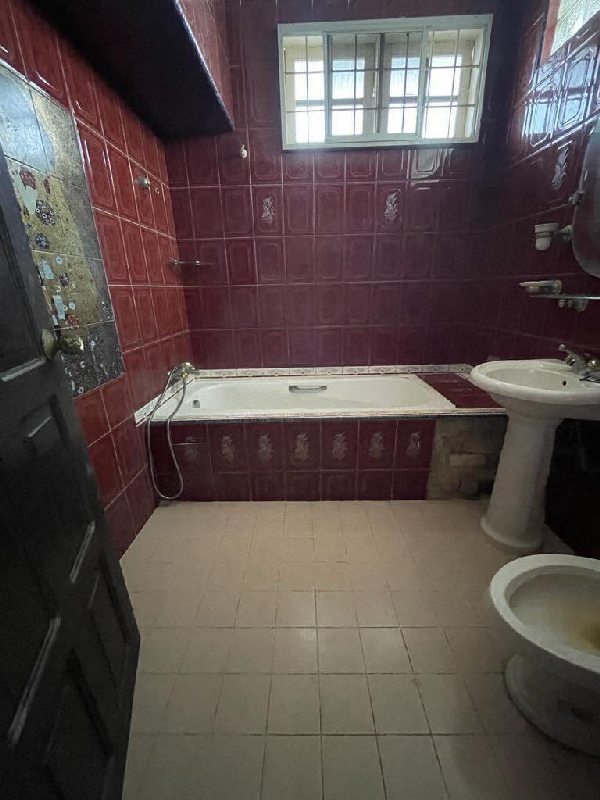 2 STOREY SEMI-D BUKIT GELUGOR, BESERAH - photo 4