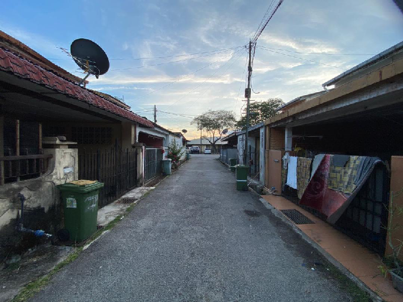 Teres 2 Tingkat Low Cost Taman Cenderawasih Indah - photo 2