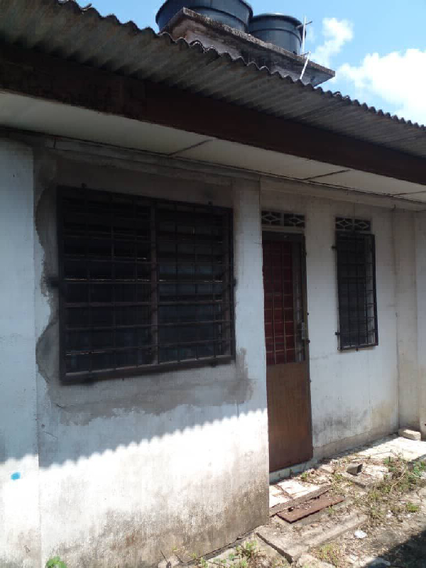 TERES DUA TINGKAT TAMAN SERI MAHKOTA JAYA, BATU 11 UNTUK DIJUAL - photo 2