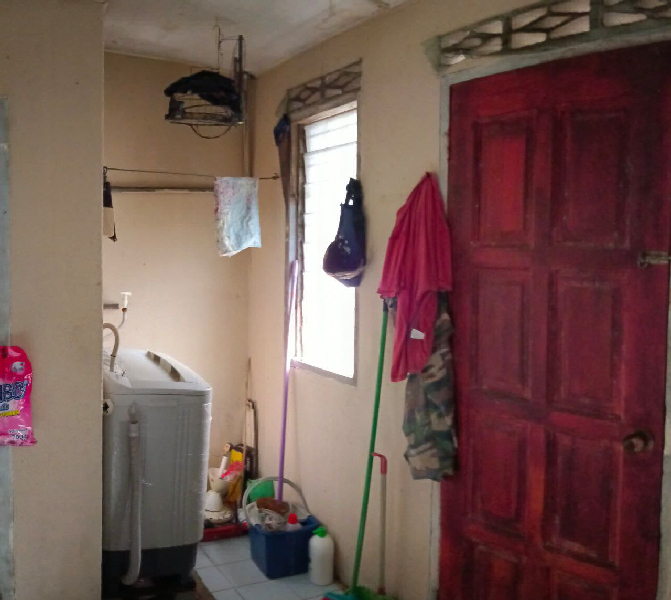 TERES DUA TINGKAT TAMAN SERI MAHKOTA JAYA, BATU 11 UNTUK DIJUAL - photo 3