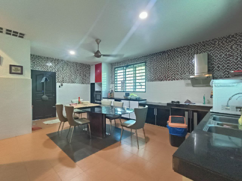 *Untuk Dijual : Cornerlot Double Storey Semi -D BUKIT ISTANA, Indera Mahkota, Kuantan - photo 8