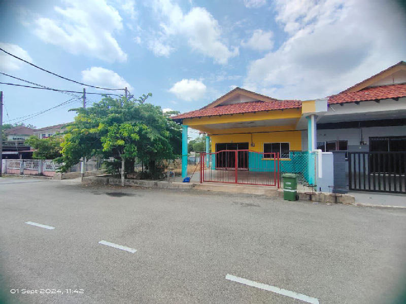 [End Lot, Senang parking] Teres Setingkat Taman Berjaya Permai Sg Soi Kuantan - photo 6