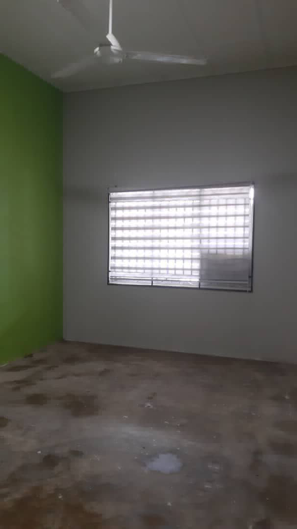 [End Lot, Senang parking] Teres Setingkat Taman Berjaya Permai Sg Soi Kuantan - photo 8