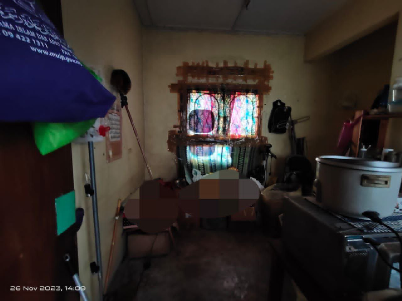 END LOT, FACING OPEN, SEBELAH SURAU) TERES SETINGKAT PERUMAHAN SG ISAP 1, KUANTAN - photo 4