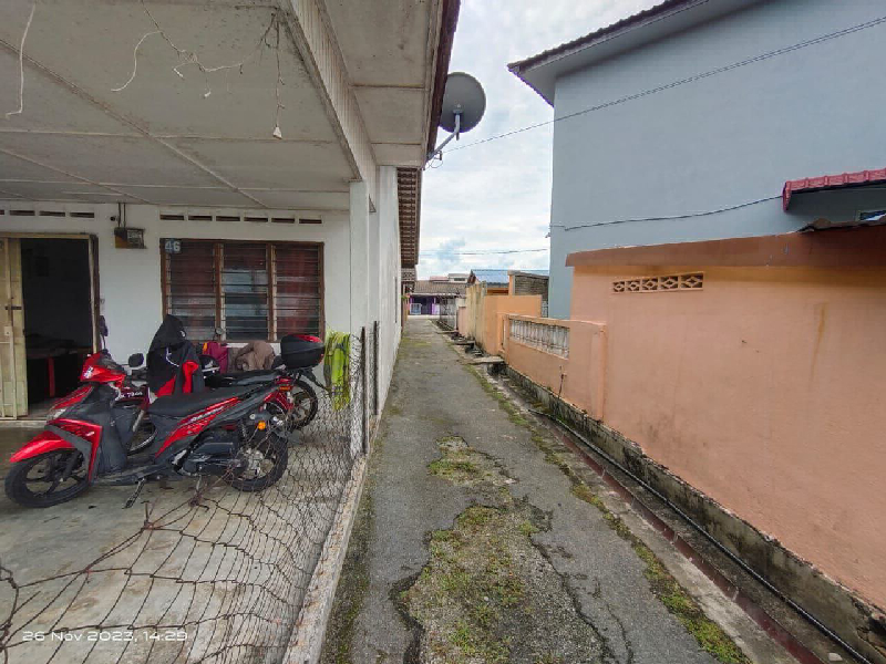 END LOT, FACING OPEN, SEBELAH SURAU) TERES SETINGKAT PERUMAHAN SG ISAP 1, KUANTAN - photo 7