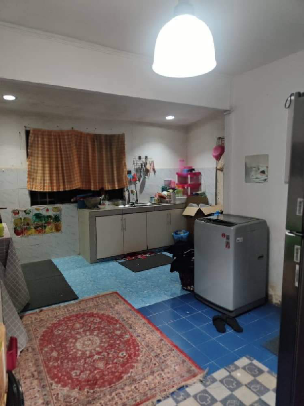 RUMAH 2 TINGKAT UNTUK DIJUAL (END LOT) INDERA MAHKOTA 1 - photo 2