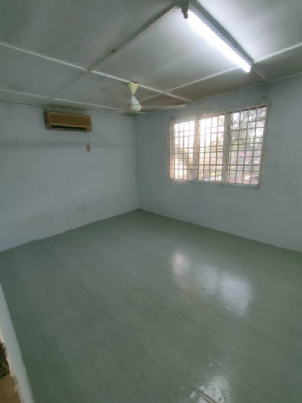 RUMAH 2 TINGKAT UNTUK DIJUAL (END LOT) INDERA MAHKOTA 1 - photo 3