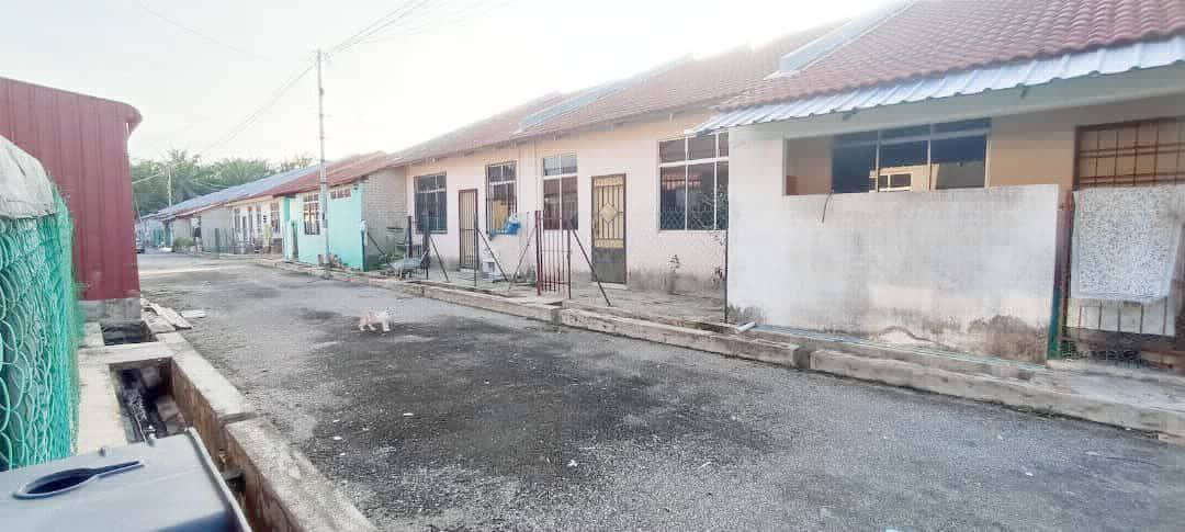 RUMAH TERES UNTUK DIJUAL*Mahkota Permai, Batu 11, Kuantan.  - photo 9