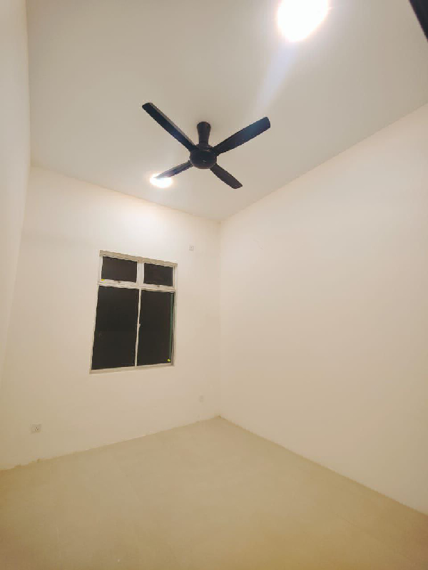 CORNER LOT SEMI-D SETINGKAT JALAN TAMAN BESERAH, BESERAH. - photo 6