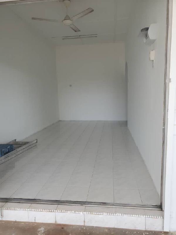 TERES SETINGKAT UNTUK DIJUAL*Lorong Beserah Permai, Kuantan. - photo 5