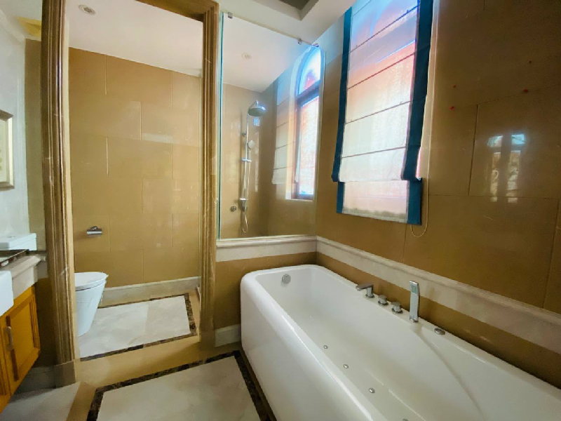 3-Storey Spanish Themed Bungalow - photo 7