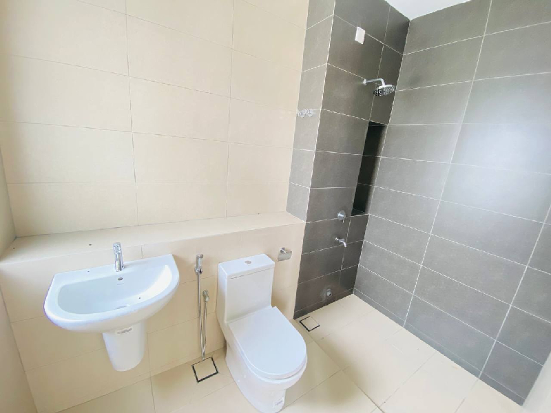 Double Storey Terrace House Serenia City (Amani Type), Kota Warisan, Sepang (Brand New House) - photo 3