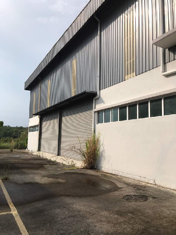 SEMENYIH SENTRAL INDUSTRIAL PARK with 3-Three Floors and Lift. - photo 3