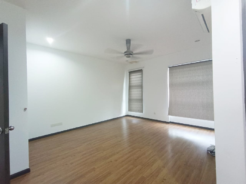 2 Storey Intermediate Facing Playground Spira, Alam Impian - photo 11