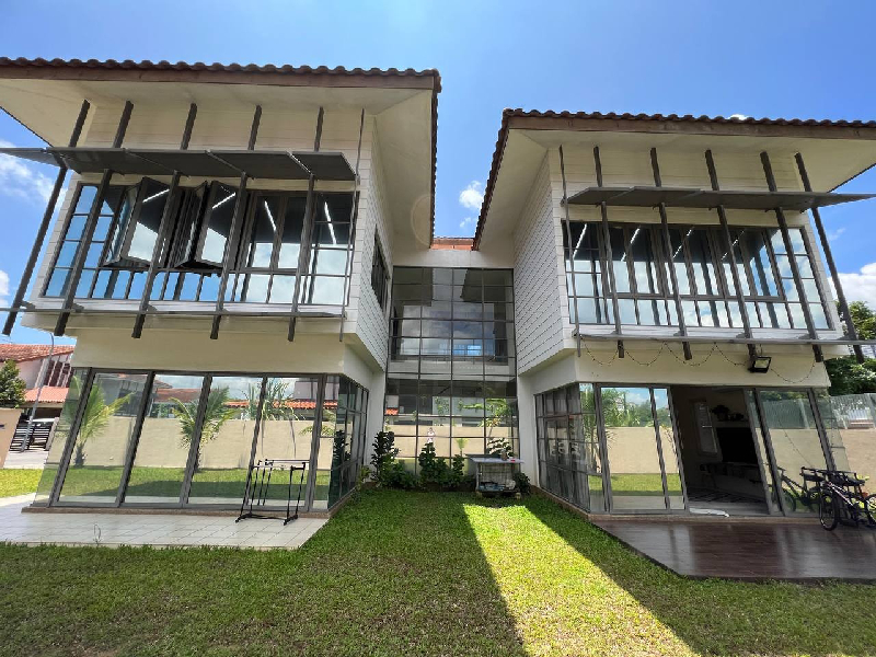 FOR SALE DOUBLE STOREY BANYAN CLOSE , MAHKOTA BANGI (DAHLEA)  - photo 3
