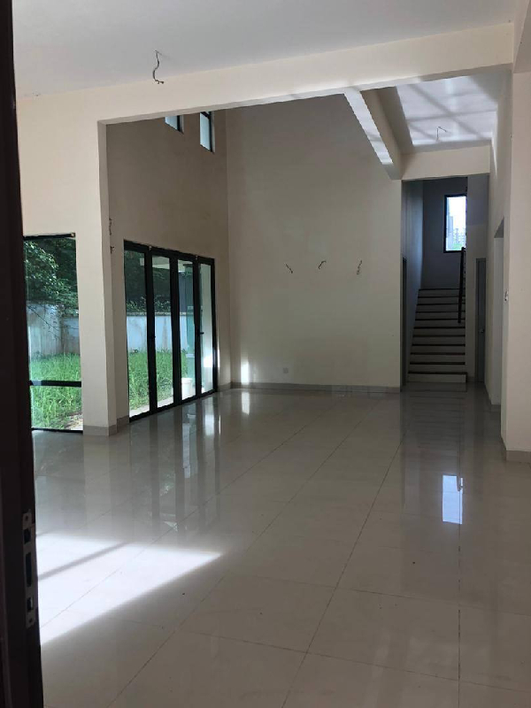 Cheapest Corner Lot 3-Storey Bungalow House at Anjung Melati, Taman Melati KL - photo 2