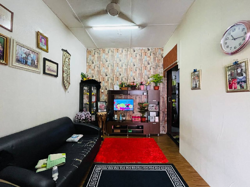 SINGLE STOREY TERRACE INTERMEDIATE HOUSE TOK MUDA KAPAR - photo 3
