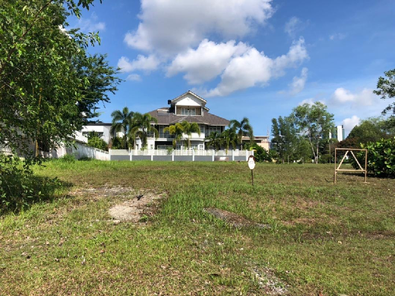 PERDANA LAKEVIEW EAST CYBERJAYA  BUNGALOW LOT    - photo 8