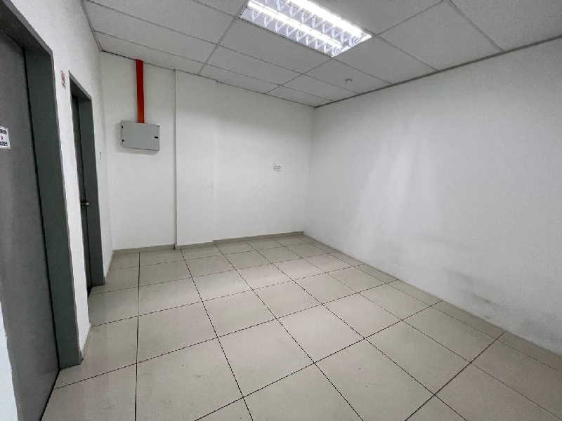 Semi D Warehouse/Factory w 3 Storey Office with Guard house in Telok Panglima Garang for sale - photo 7