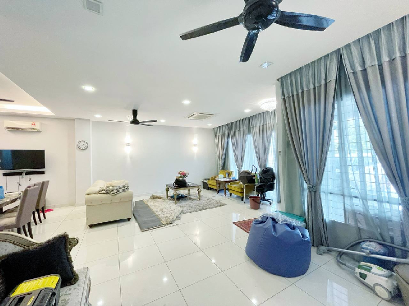 Superlink Double Storey (Marbella)DKayangan, Seksyen 13 - photo 4