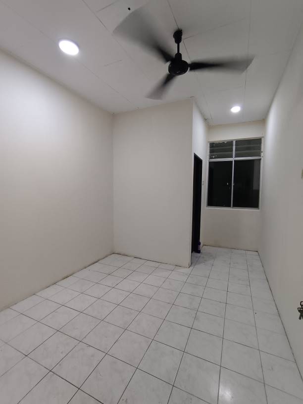 1Sty House Taman Sri Anggerik Rantau Nearby Town - photo 3