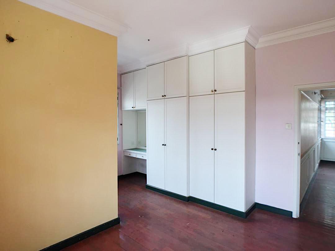 2stry Bungalow with Swimming Pool  Sek11 Shah Alam - photo 4