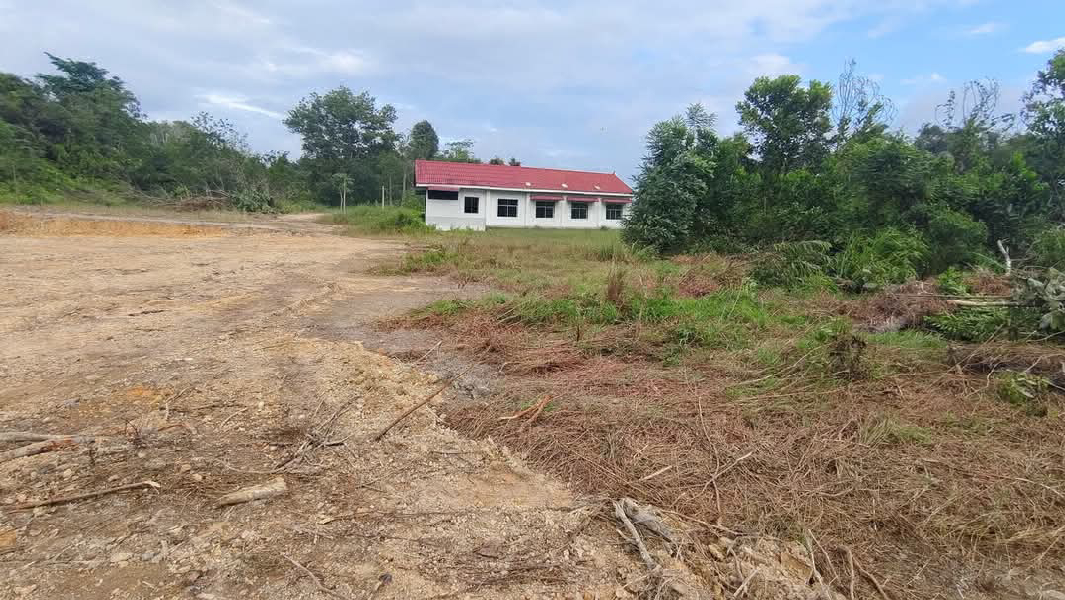 1 LOT BANGLO KG PADANG LALANG BINJAI KEMAMAN - photo 3