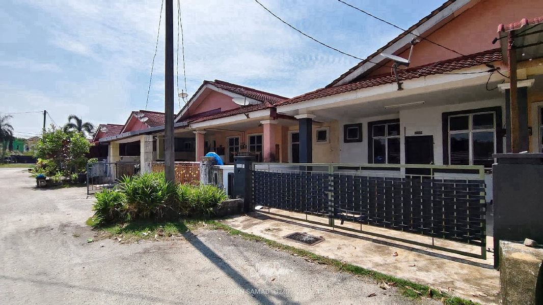 TERES SETINGKAT BANGGOL INDAH