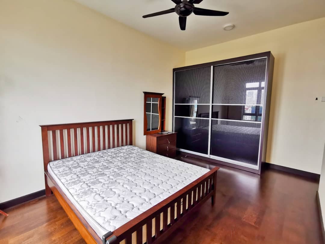 CHEAPEST 2 CAR PARK Condominium Saville The Park B - photo 4