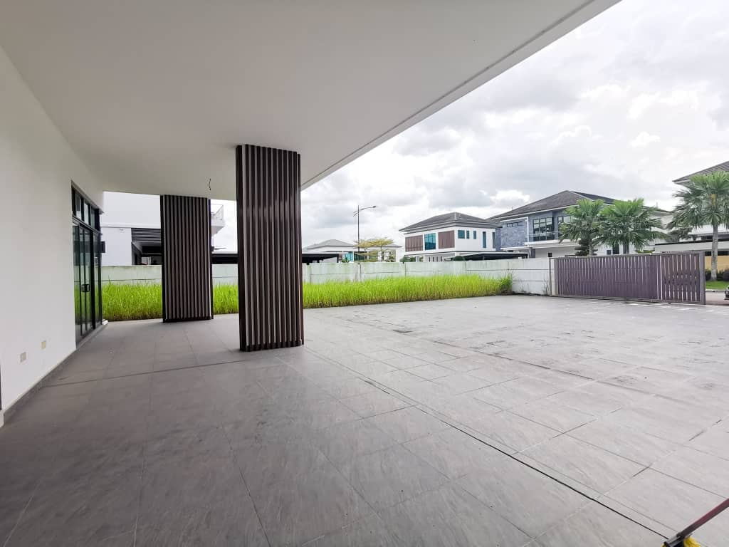 LUXURIOUS Double Storey House Bungalow Setia Tropi - photo 2