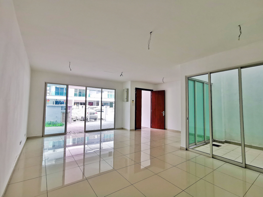 CHEAPEST BRAND NEW 3 Storey Super Link Taman Denai - photo 4
