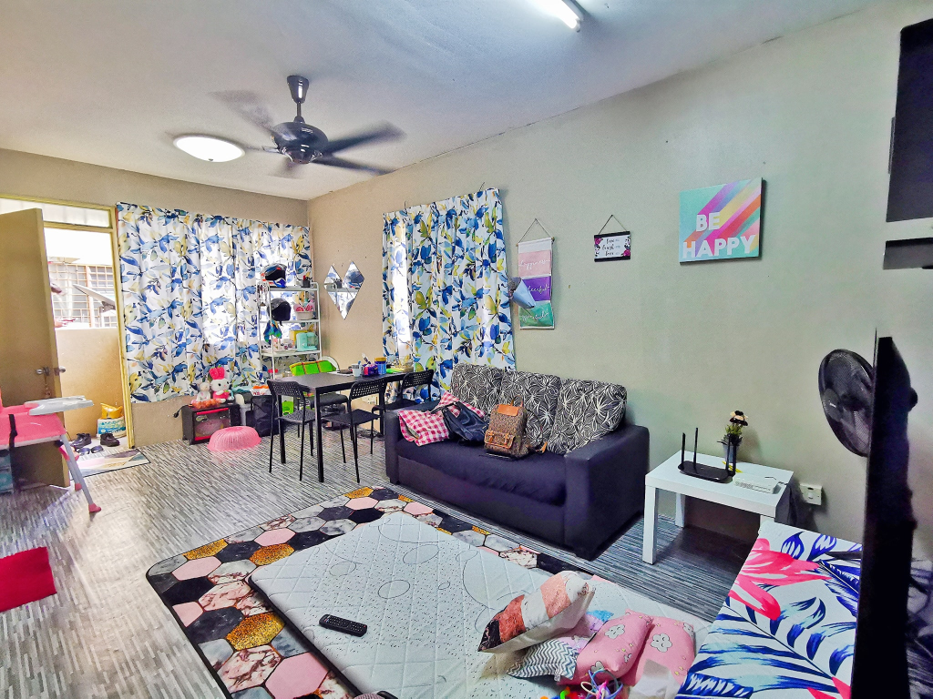 RUMAH CANTIK DAN MURAH Pangsapuri Semarak 3 Setia - photo 3