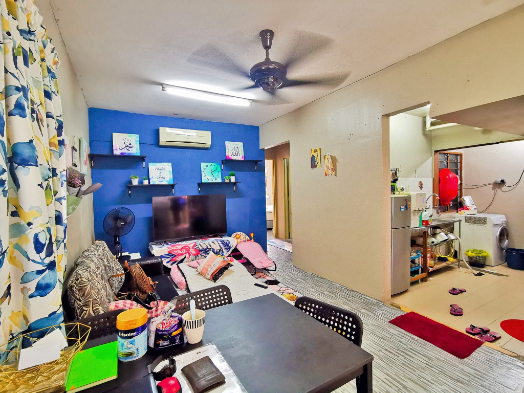 RUMAH CANTIK DAN MURAH Pangsapuri Semarak 3 Setia - photo 4