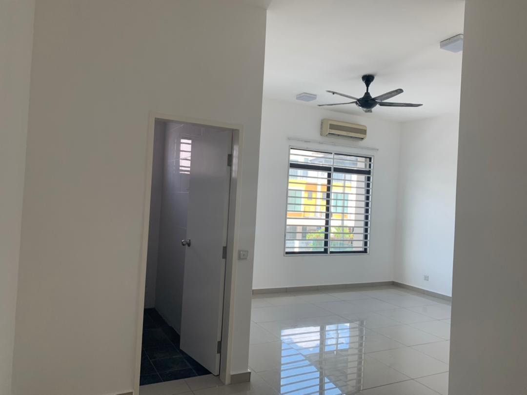 BRAND NEW 3 Storey Terrace House Setia Alam - photo 10