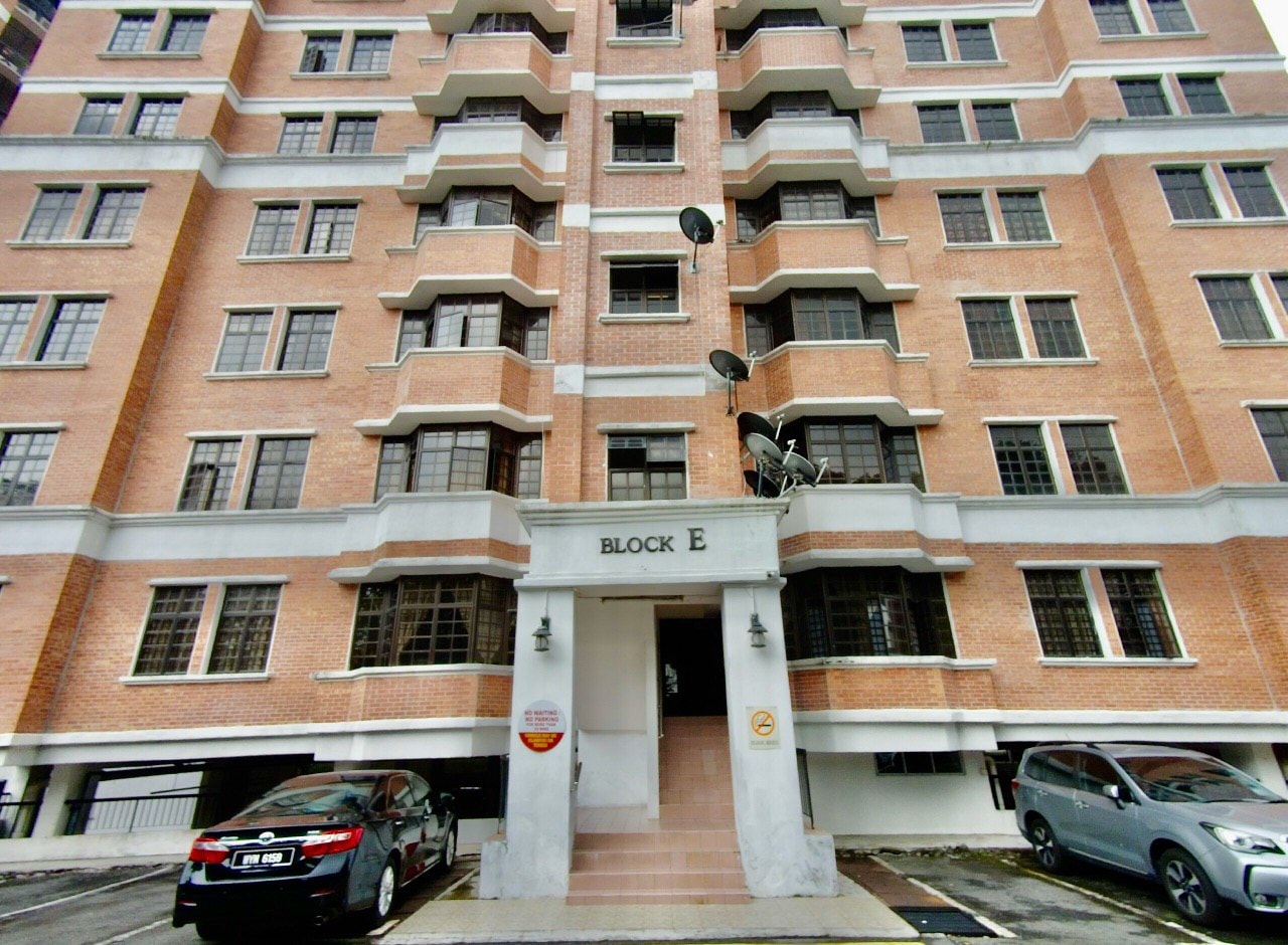Putra Indah Condominium Seri Kembangan