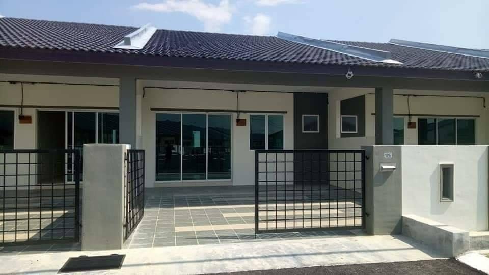 LAGENDA TELUK INTAN