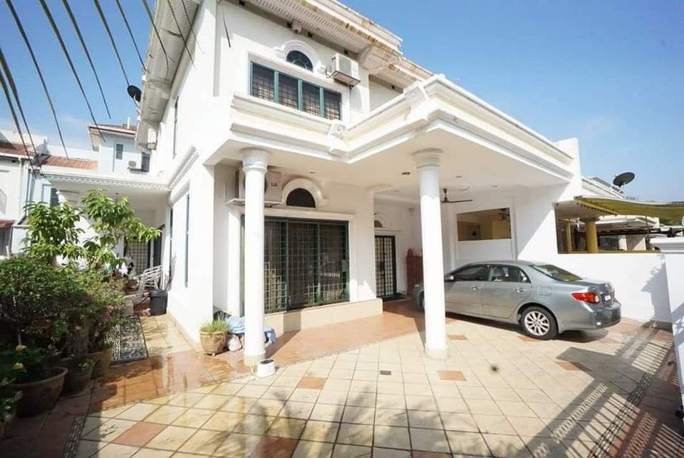 CHEAPEST ENDLOT  2 5 Storey Jalan Nikel Seksyen 7
