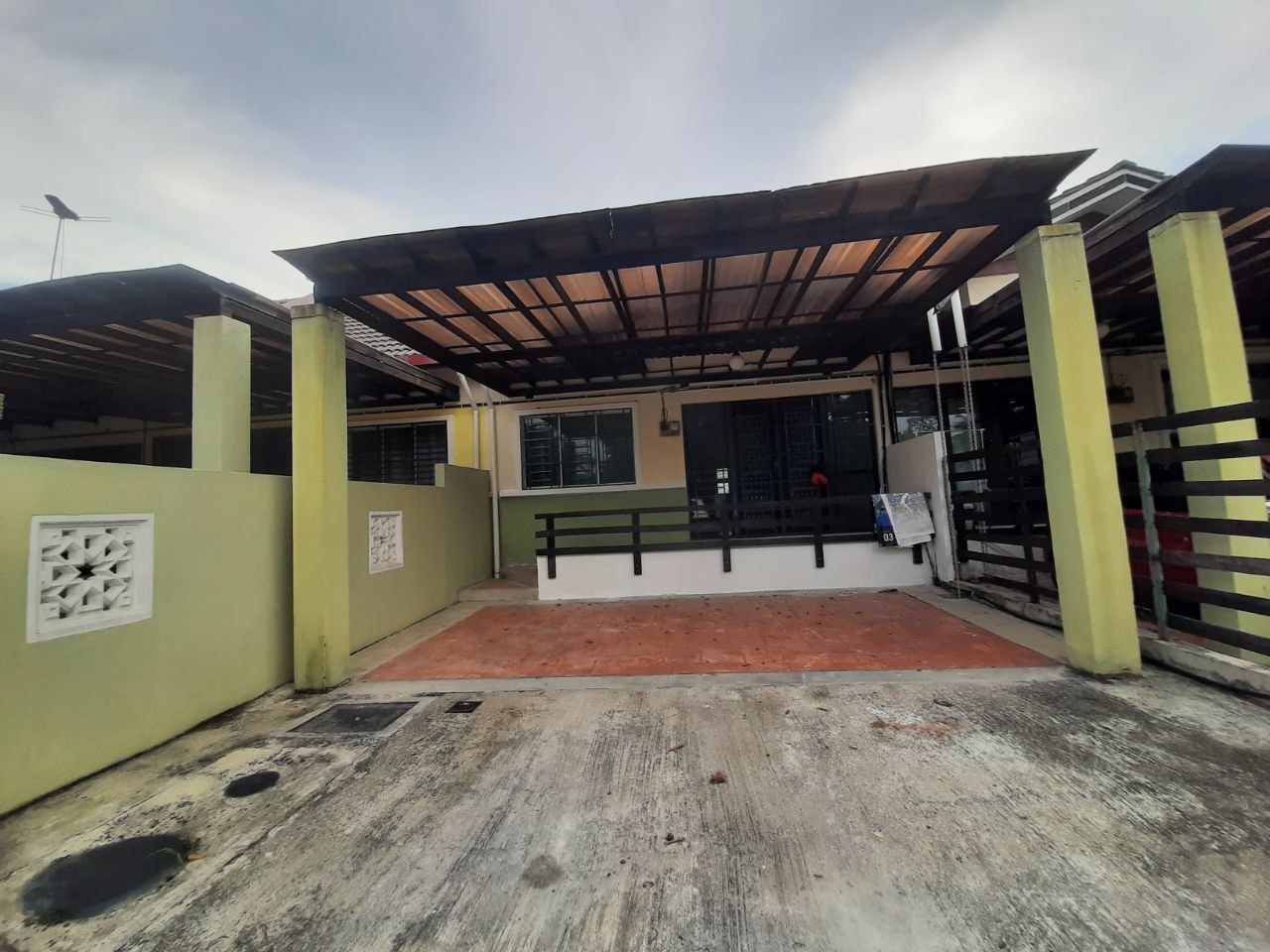 FACING OPEN Single Storey Taman Meru Aman Klang