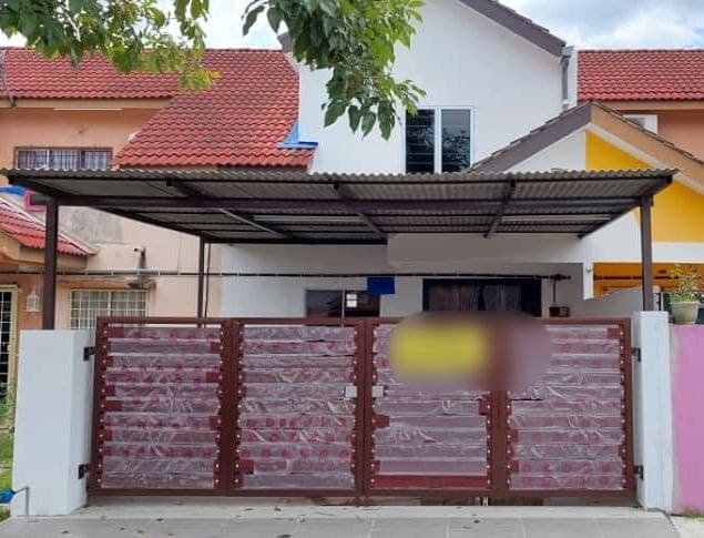 FULLY RENOVATED One And Half Storey Terrace Rawang