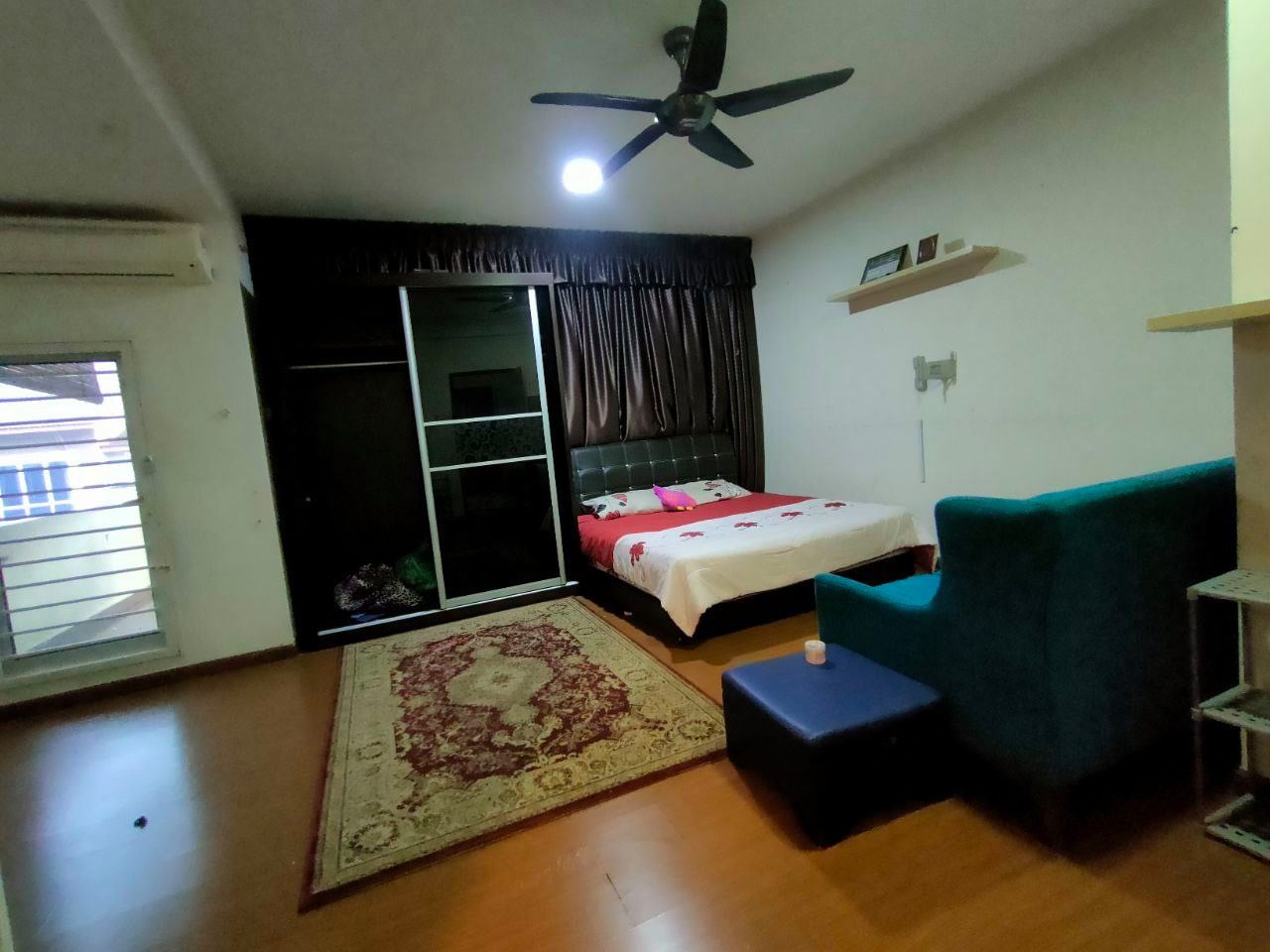 RENOVATED Double Storey Alam D16 Section 16 - photo 5