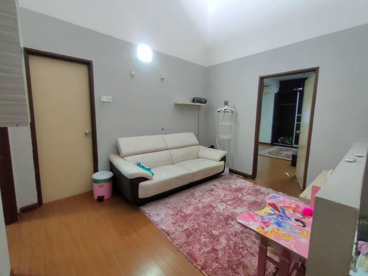 RENOVATED Double Storey Alam D16 Section 16 - photo 8