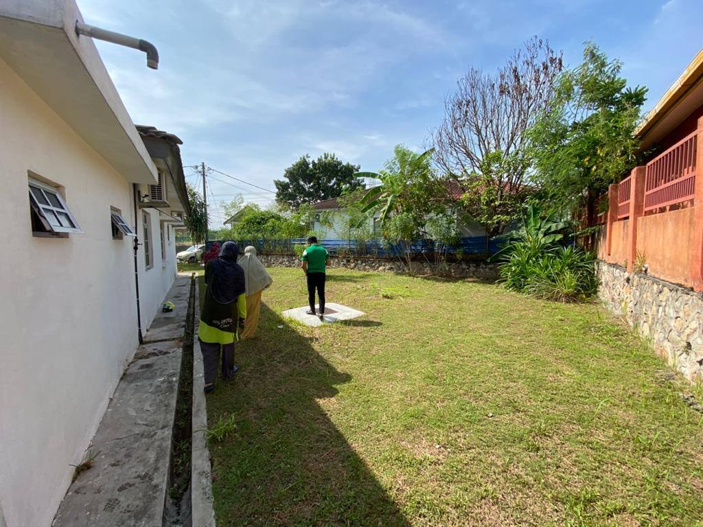 TANAH LUAS Single Storey Semi Detached Beranang - photo 4