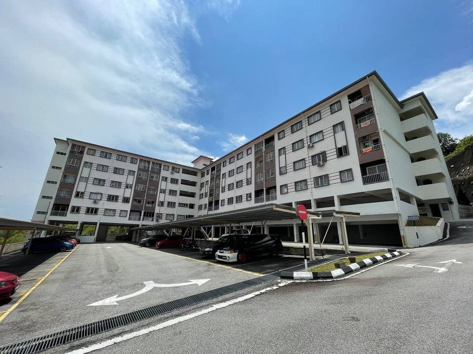 GROUND FLOOR Suria Apartment Taman Suria Tropika