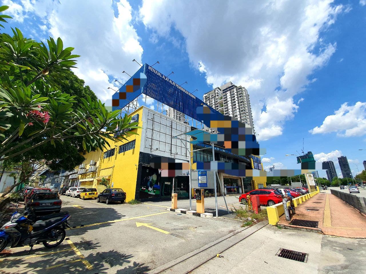 STRATEGIC LOCATION factory mainroad Subang Jaya - photo 1