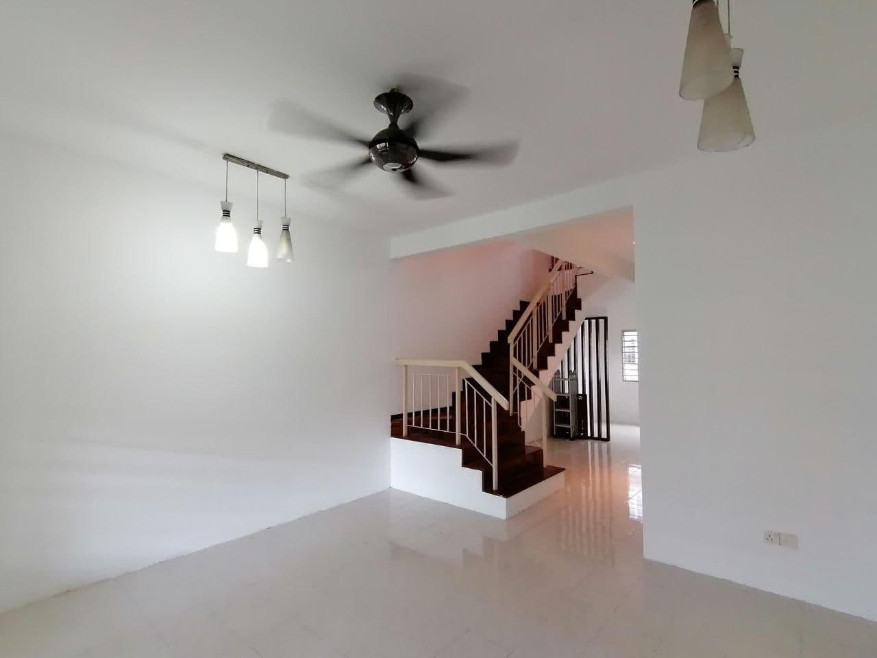 STRATEGIC LOCATION Double Storey  Setia Alam - photo 3