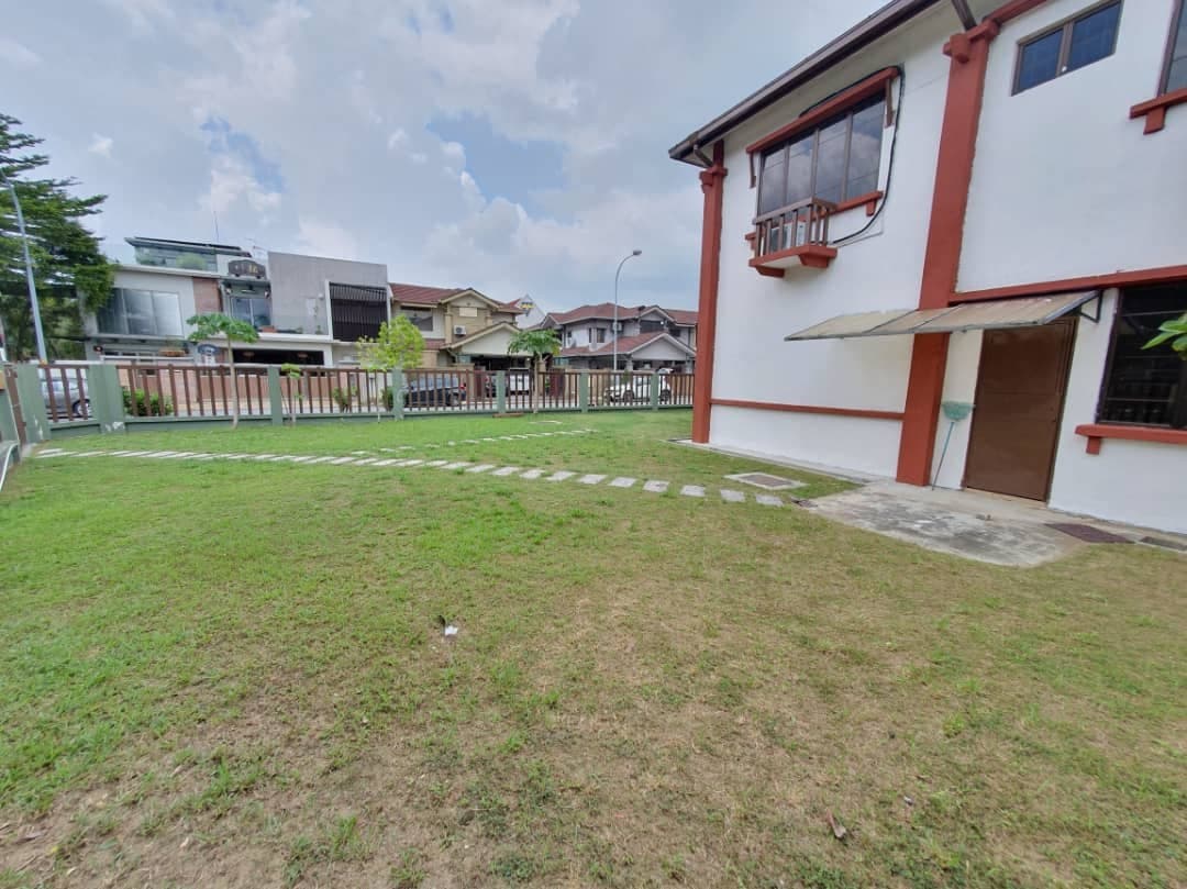 CORNER LOT Double Storey SemiD Aeropa Garden Klang - photo 3
