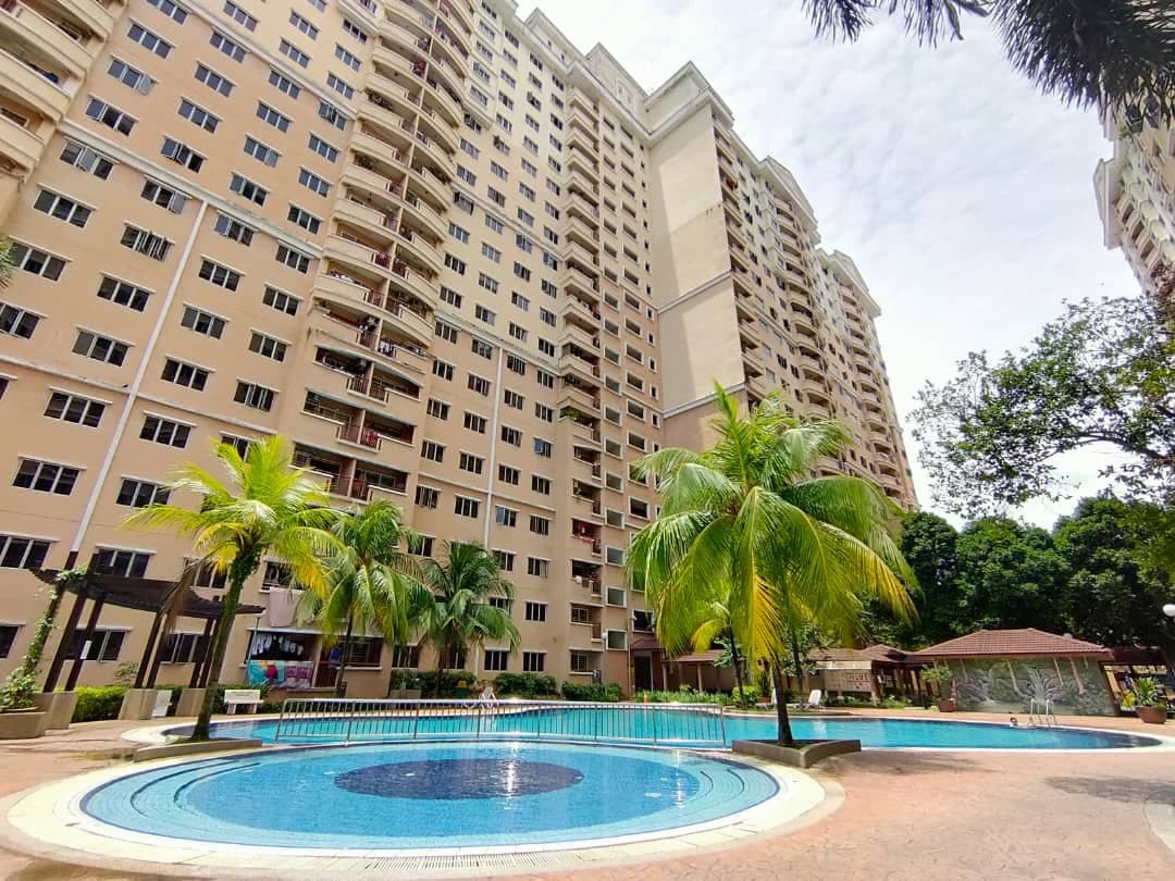 STRATEGIC LOCATION  Cengal Condominium Cheras - photo 1