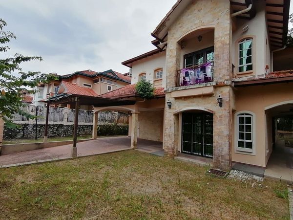 CORNER LOT Bungalow Jalan Bidai Bukit Jelutong